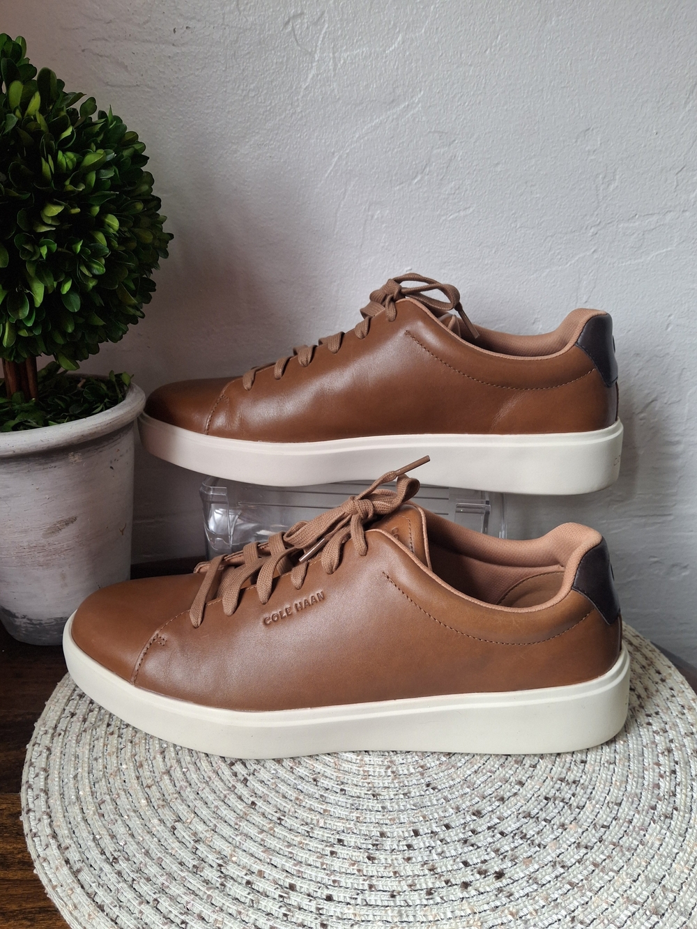 Cole Haan Men's Brown Sneakers Size 13.